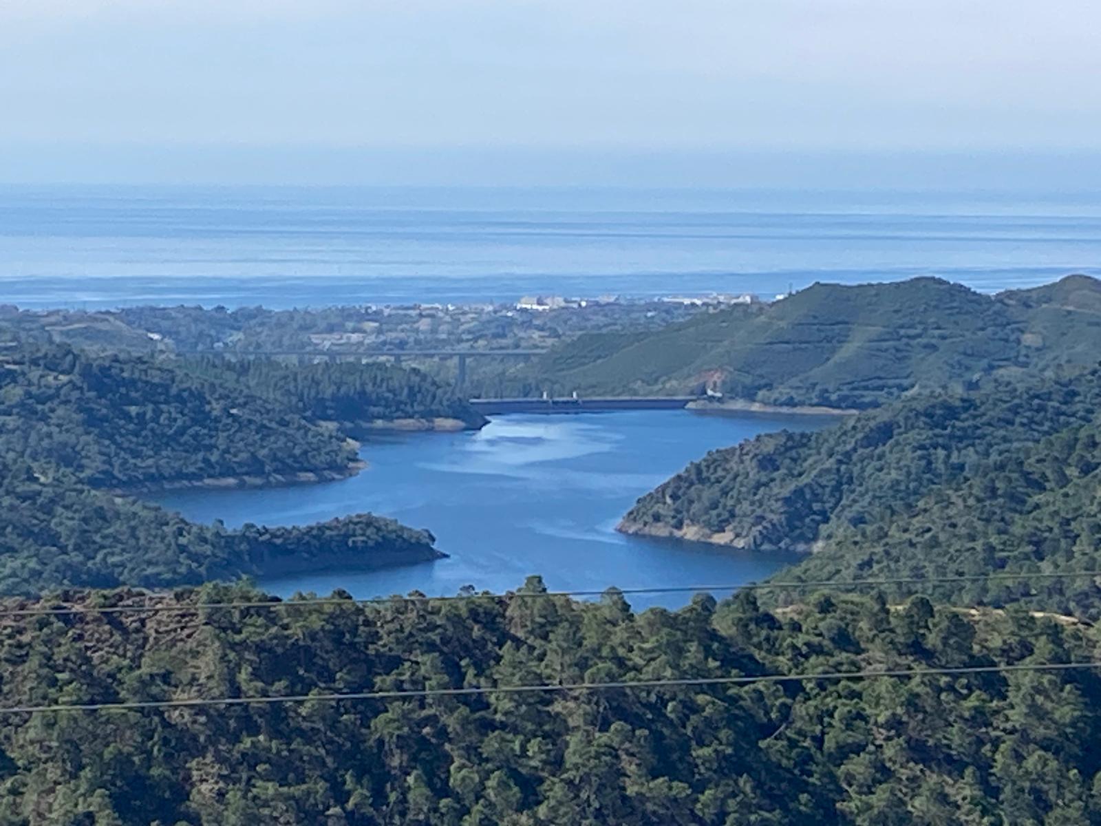 La Junta propone abrir un poco más los grifos en la Costa del Sol La Junta propone abrir un poco más los grifos en la Costa del Sol