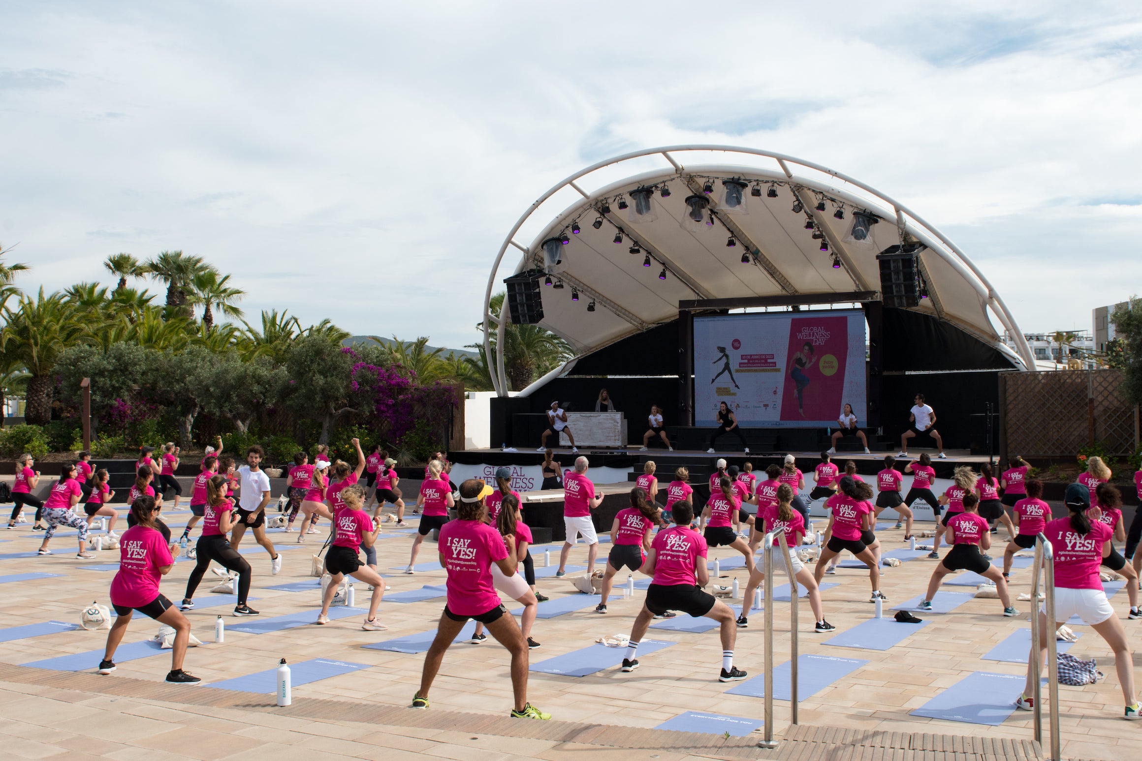 Zumba Flamenco, XT29 y stretching en la playa: un programa repleto de actividades para el Ibiza Global Wellness Day 2024 Zumba Flamenco, XT29 y stretching en la playa: un programa repleto de actividades para el Ibiza Global Wellness Day 2024