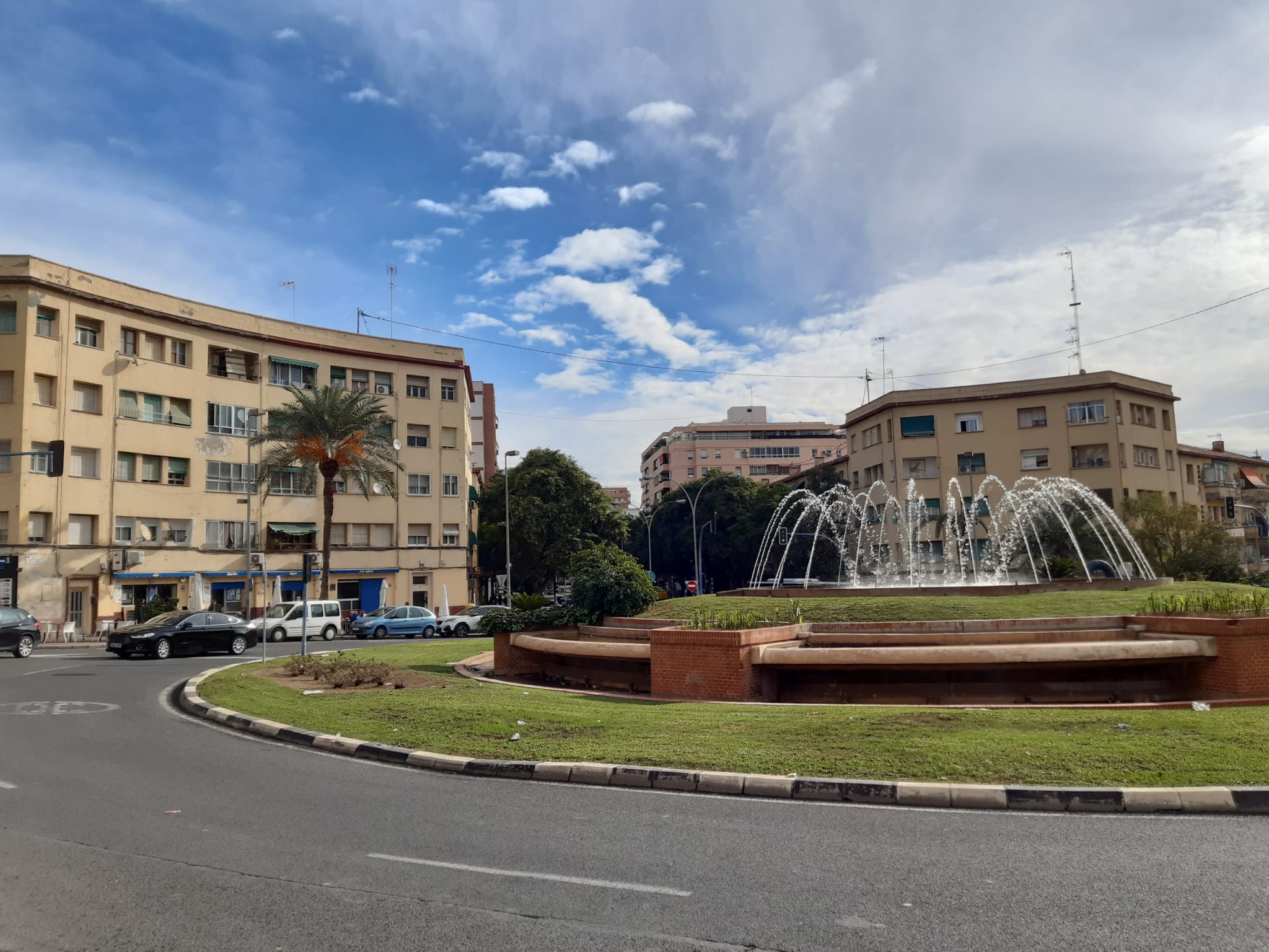 Más de treinta asociaciones de vecinos expresan al alcalde de Alicante su preocupación por el deterioro de los barrios y partidas Más de treinta asociaciones de vecinos expresan al alcalde de Alicante su preocupación por el deterioro de los barrios y partidas