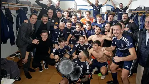 El C.F: Benidorm celebra su ascenso a Tercera con un partido frente al Valencia El C.F: Benidorm celebra su ascenso a Tercera con un partido frente al Valencia