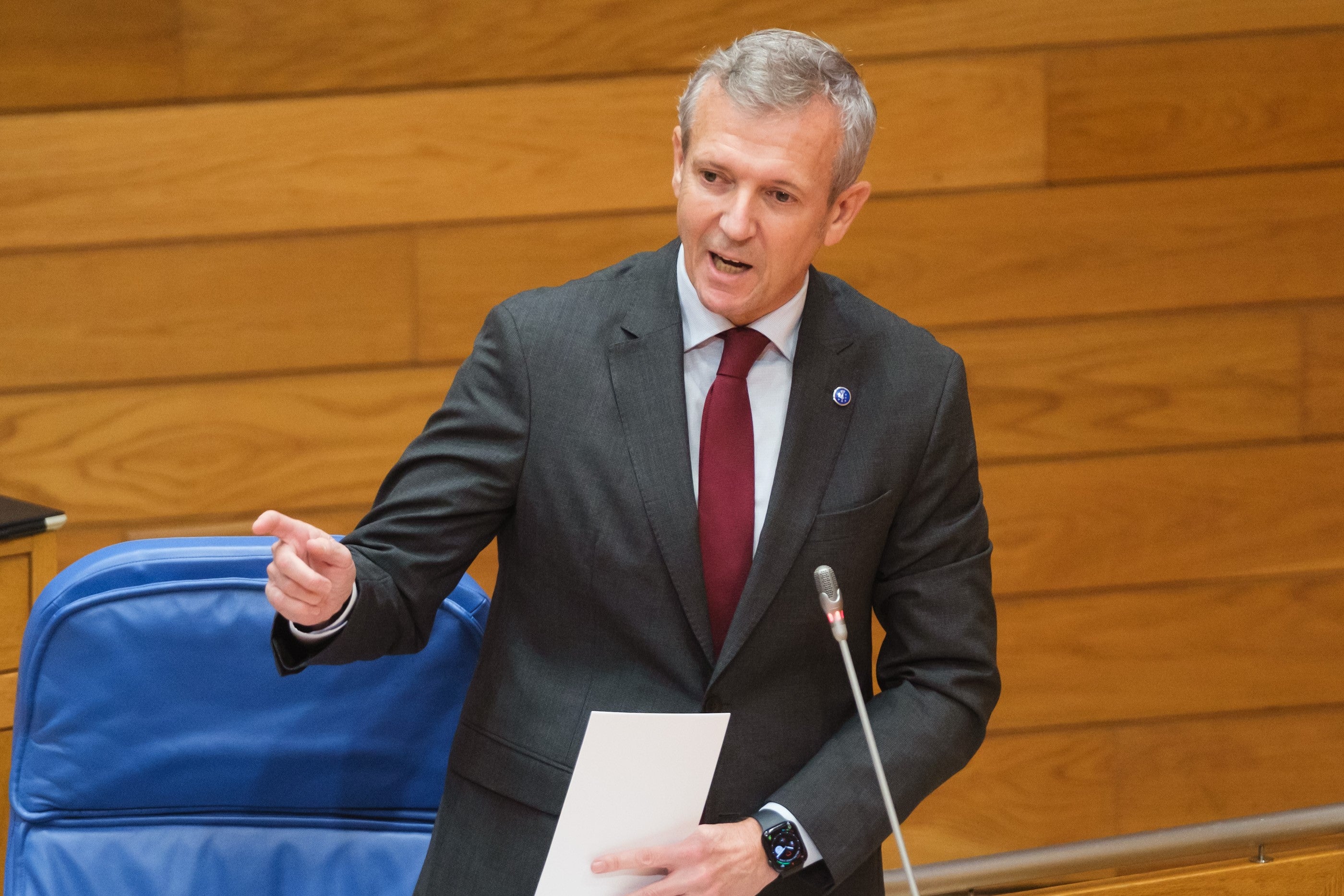 Rueda y Pontón se enfrentan por la sanidad en un duro debate en el que se cuela ERC Rueda y Pontón se enfrentan por la sanidad en un duro debate en el que se cuela ERC