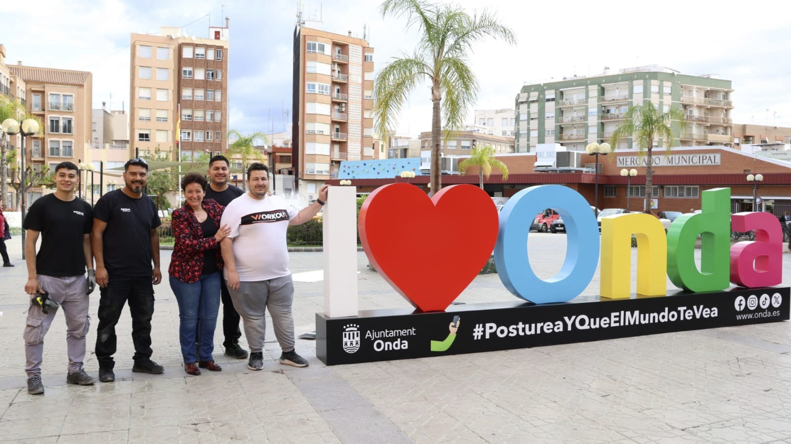 Onda suma un nuevo atractivo turístico con las letras 'I Love Onda' en Plaza España Onda suma un nuevo atractivo turístico con las letras 'I Love Onda' en Plaza España