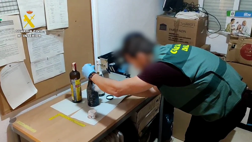 ha acreditado su participación en los robos por el Laboratorio Criminalística ha acreditado su participación en los robos por el Laboratorio Criminalística