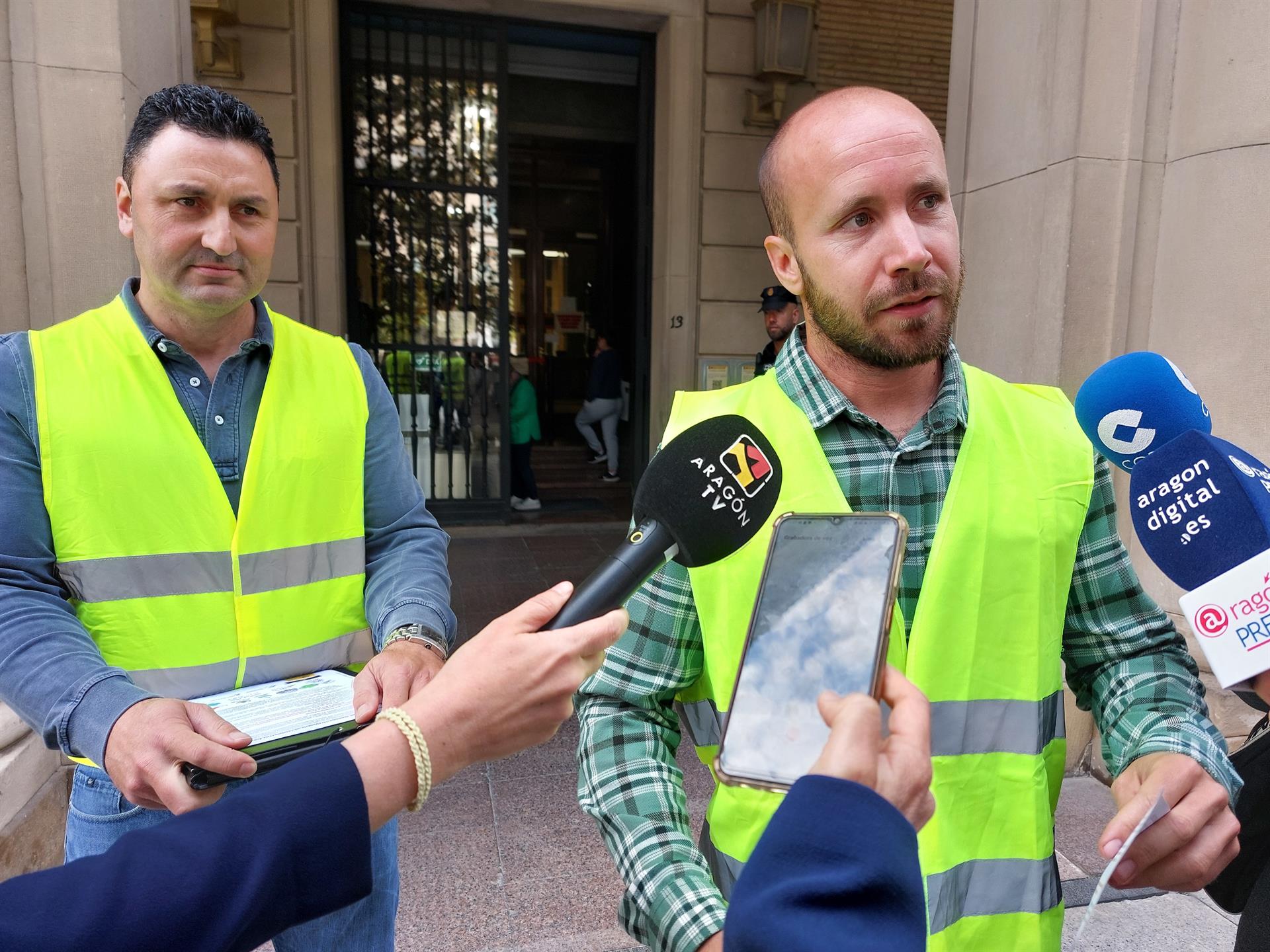 Los agricultores cortarán el 3 de junio los pasos fronterizos, incluyendo Somport Los agricultores cortarán el 3 de junio los pasos fronterizos, incluyendo Somport