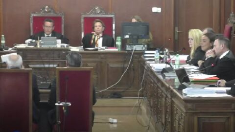 El cad&aacute;ver de Manuela Chavero no ten&iacute;a ninguna lesi&oacute;n en parte posterior de la cabeza, sino en la cara, seg&uacute;n forenses.