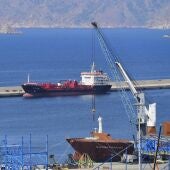 Imagen de archivo de las instalaciones del puerto de Escombreras