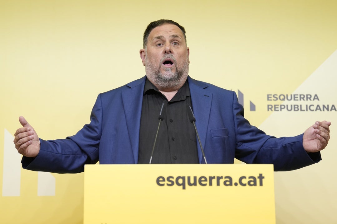 Oriol Junqueras reitera que "sigue con fuerzas" para liderar ERC y que buscará el "aval explícito de la militancia" Oriol Junqueras reitera que "sigue con fuerzas" para liderar ERC y que buscará el "aval explícito de la militancia"