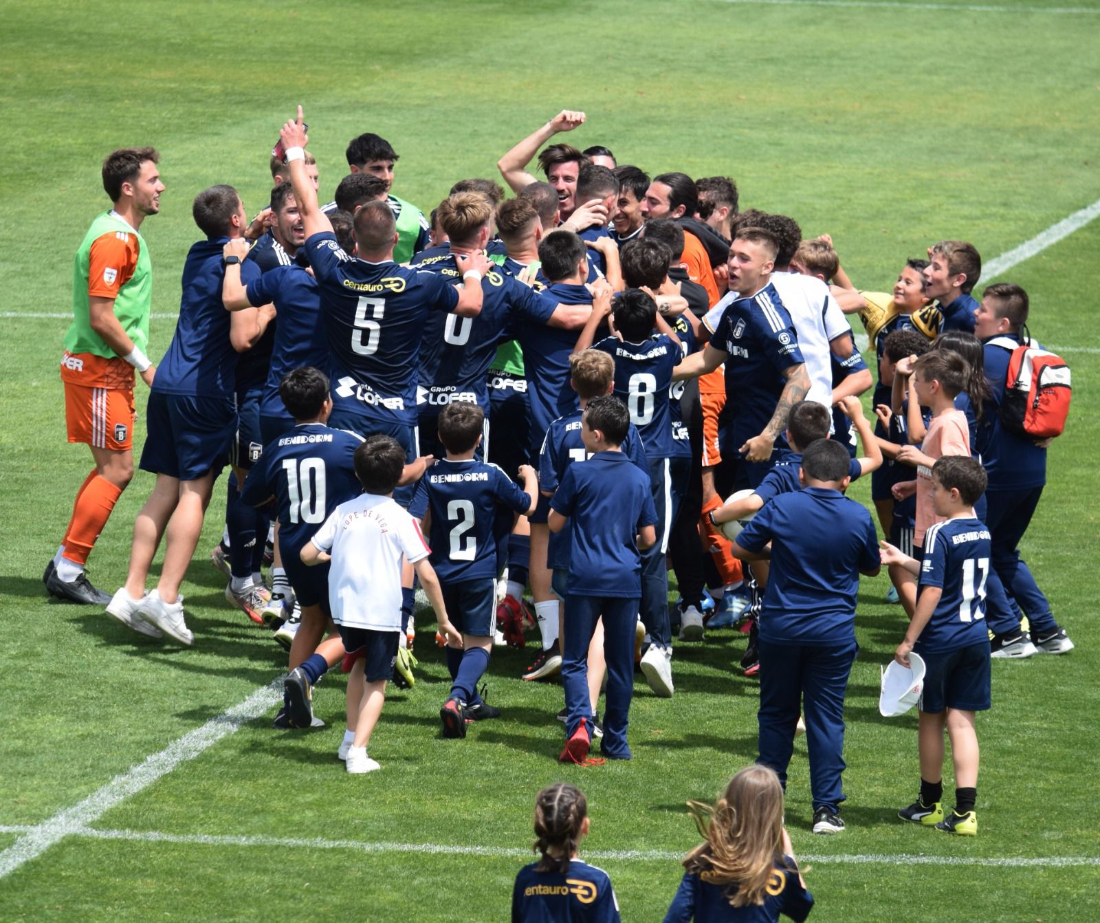 El C.F. Benidorm quiere acabar la temporada con una nueva victoria en el Guillermo Amor El C.F. Benidorm quiere acabar la temporada con una nueva victoria en el Guillermo Amor