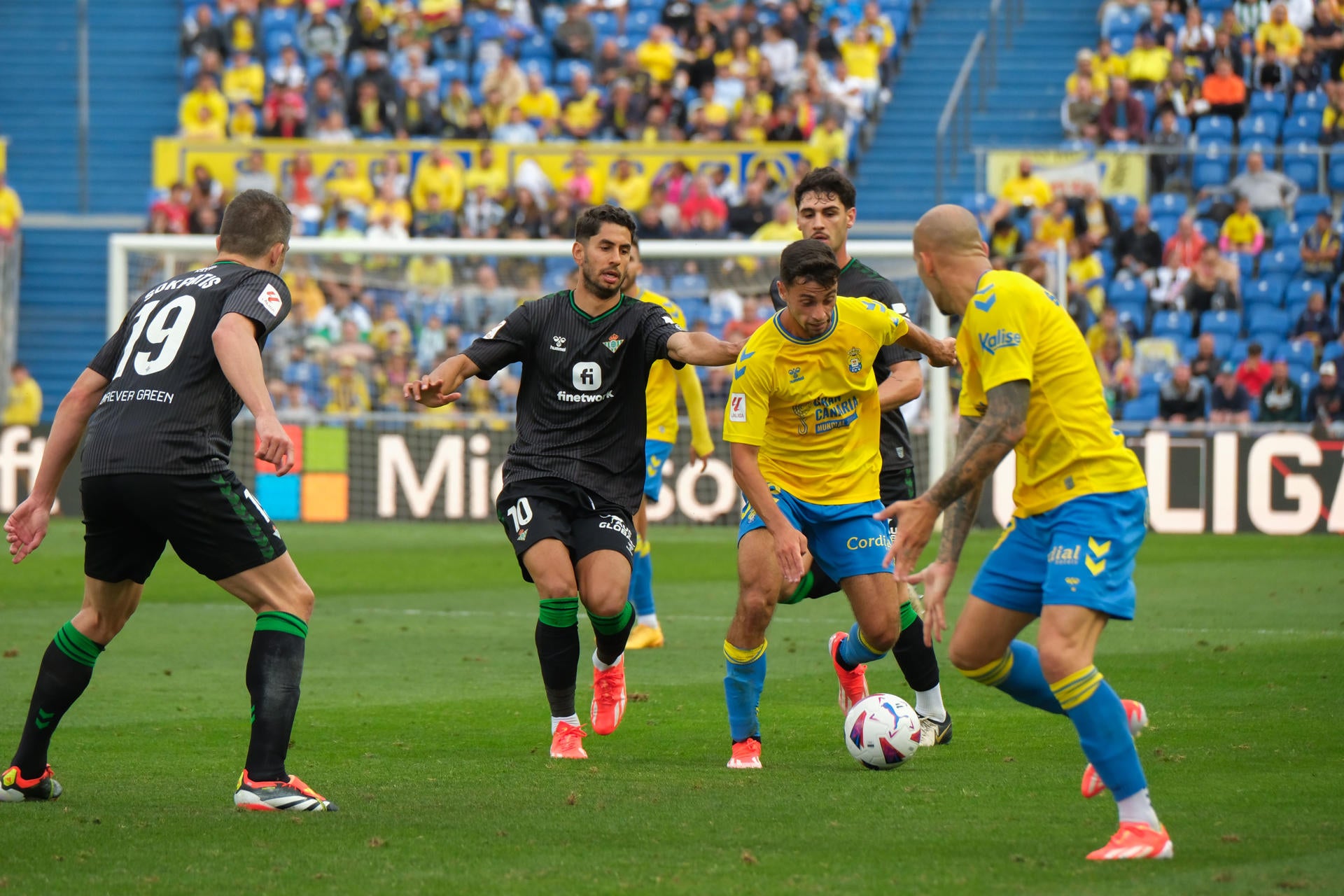 UD Las Palmas vs. Betis: El pulso intacto UD Las Palmas vs. Betis: El pulso intacto