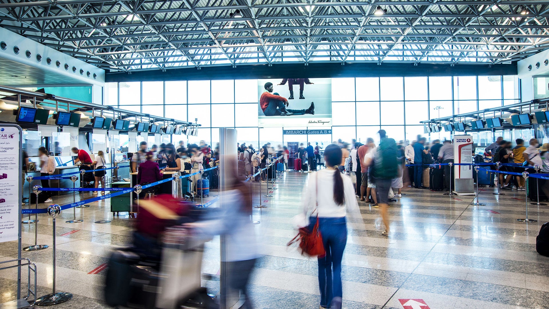 España recibe en el mes de abril casi 9 millones de pasajeros aéreos internacionales España recibe en el mes de abril casi 9 millones de pasajeros aéreos internacionales