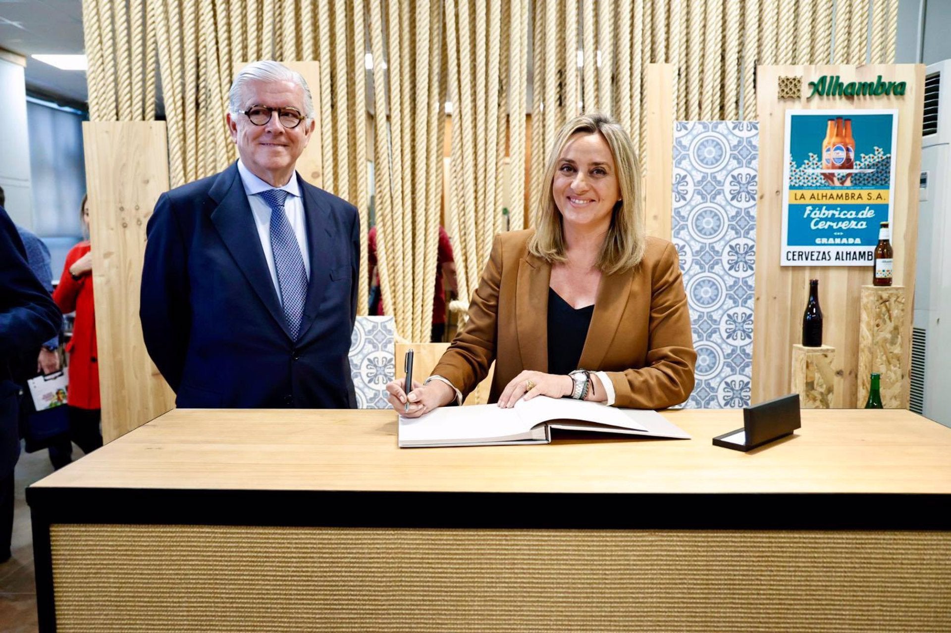 Cervezas Alhambra renueva la sala de cocción de su fábrica en Granada Cervezas Alhambra renueva la sala de cocción de su fábrica en Granada