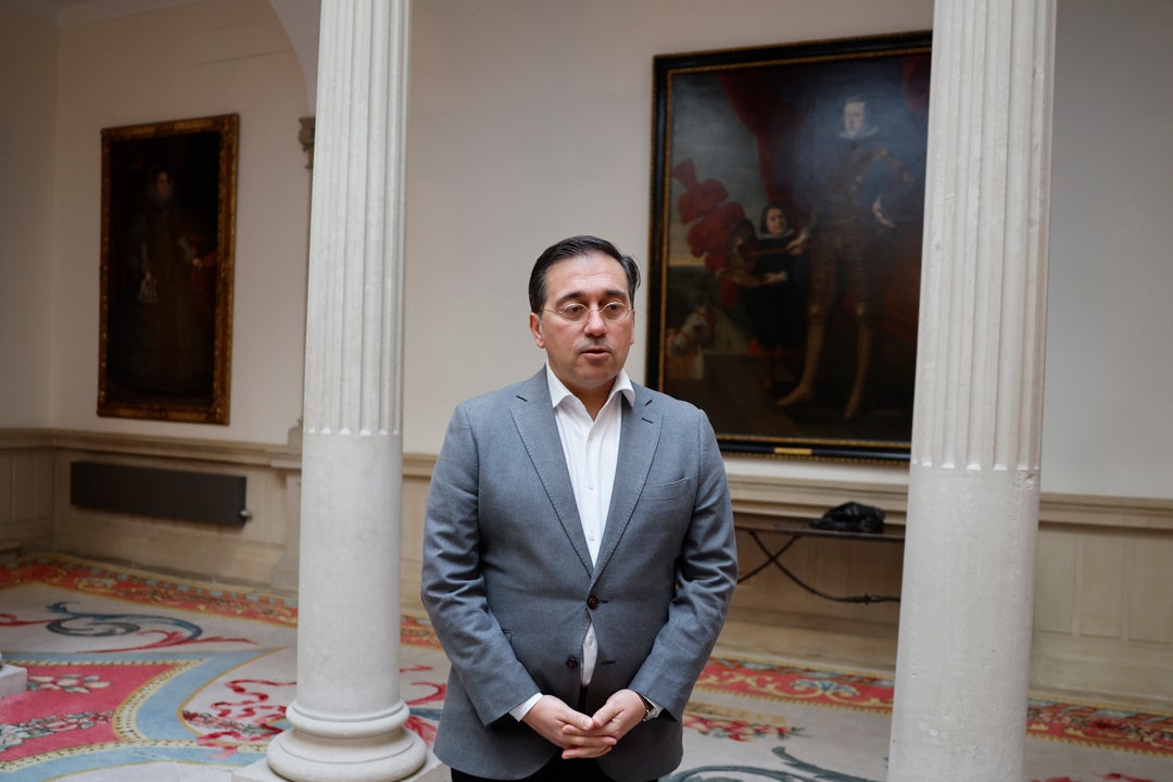Diplomáticos españoles viajarán a Afganistán para repatriar los cadáveres y a la mujer herida Diplomáticos españoles viajarán a Afganistán para repatriar los cadáveres y a la mujer herida