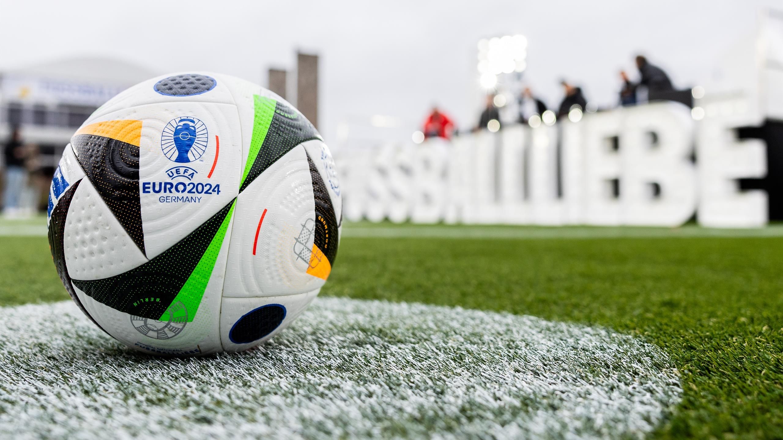 La novedad tecnológica que tendrá el nuevo balón de la Eurocopa 2024 La novedad tecnológica que tendrá el nuevo balón de la Eurocopa 2024