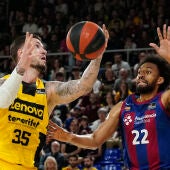 El Barça gana el primer asalto al Tenerife
