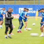 20-5 Luis Carrión, en un entrenamiento del Oviedo
