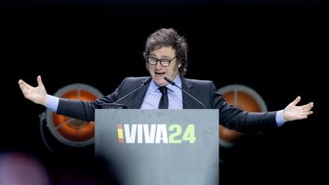El presidente de Argentina, Javier Milei, durante el acto &lsquo;Viva 24&rsquo; de VOX/ Carlos Luj&aacute;n / Europa Press