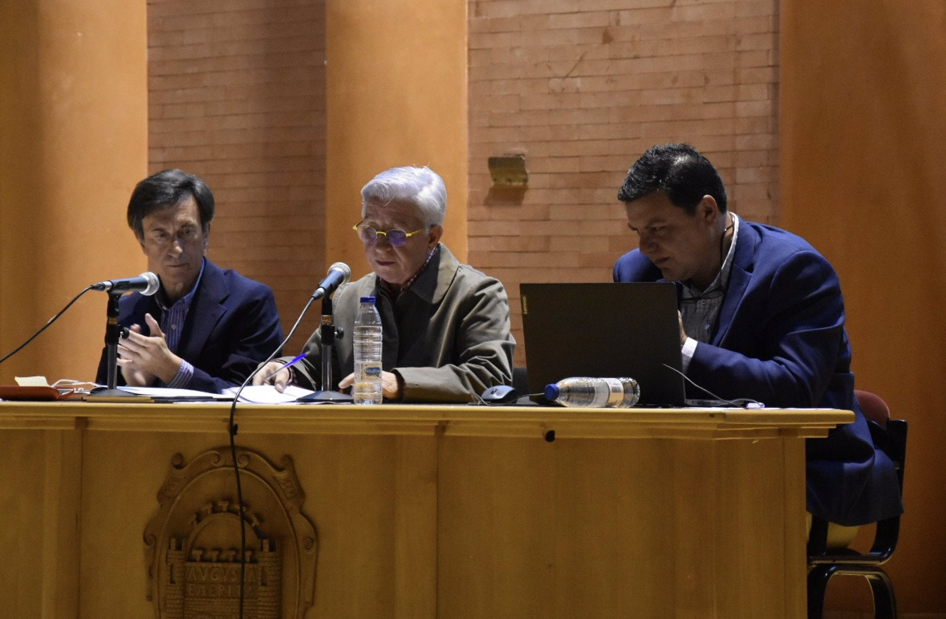 Asociación AFAL asegura estar "asfixiada" por el retraso de la subvención de la Junta y pide una reunión a Guardiola Asociación AFAL asegura estar "asfixiada" por el retraso de la subvención de la Junta y pide una reunión a Guardiola