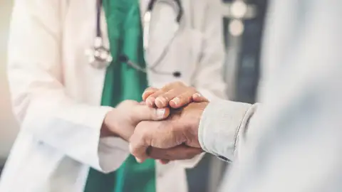 Está dirigido a pacientes que no responden a otro tratamiento Está dirigido a pacientes que no responden a otro tratamiento