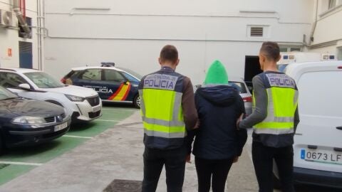 En libertad, con cargos, ocho delincuentes, detenidos en Bilbao, especializados en &lsquo;hurtos amorosos&rsquo; 