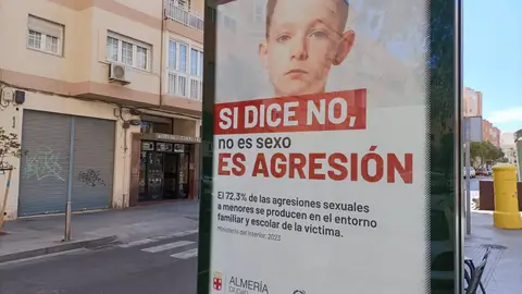 La alcaldesa descarta ceses tras el cartel sobre agresiones infantiles ONDA CERO ALMERIA