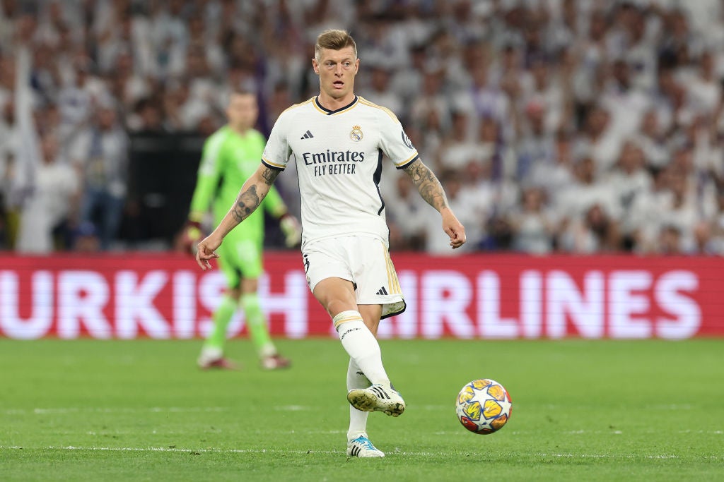 Toni Kroos anuncia que deja el Real Madrid y que colgará las botas tras la Eurocopa Toni Kroos anuncia que deja el Real Madrid y que colgará las botas tras la Eurocopa