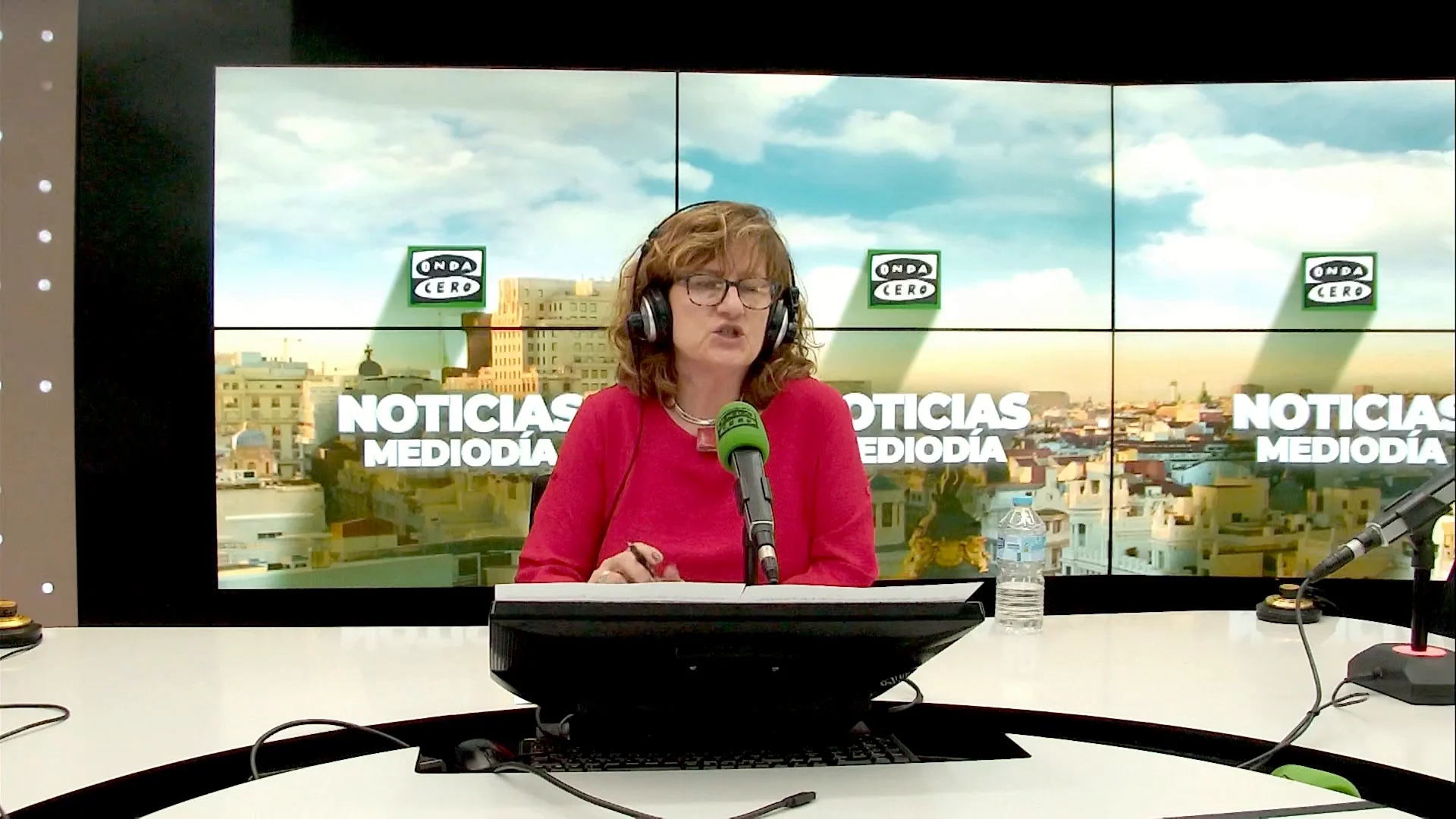Elena Gijón: "Nuestro gobierno ha decidido dar el paso más grave que se puede adoptar en diplomacia" Elena Gijón: "Nuestro gobierno ha decidido dar el paso más grave que se puede adoptar en diplomacia"