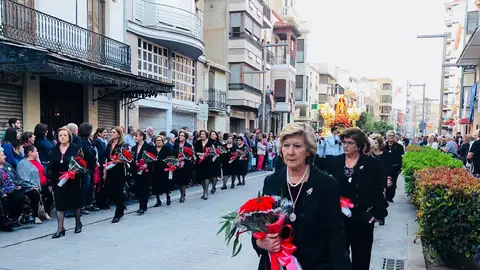 Almassora traslada y ofrenda a su patrona Santa Quitèria Almassora traslada y ofrenda a su patrona Santa Quitèria