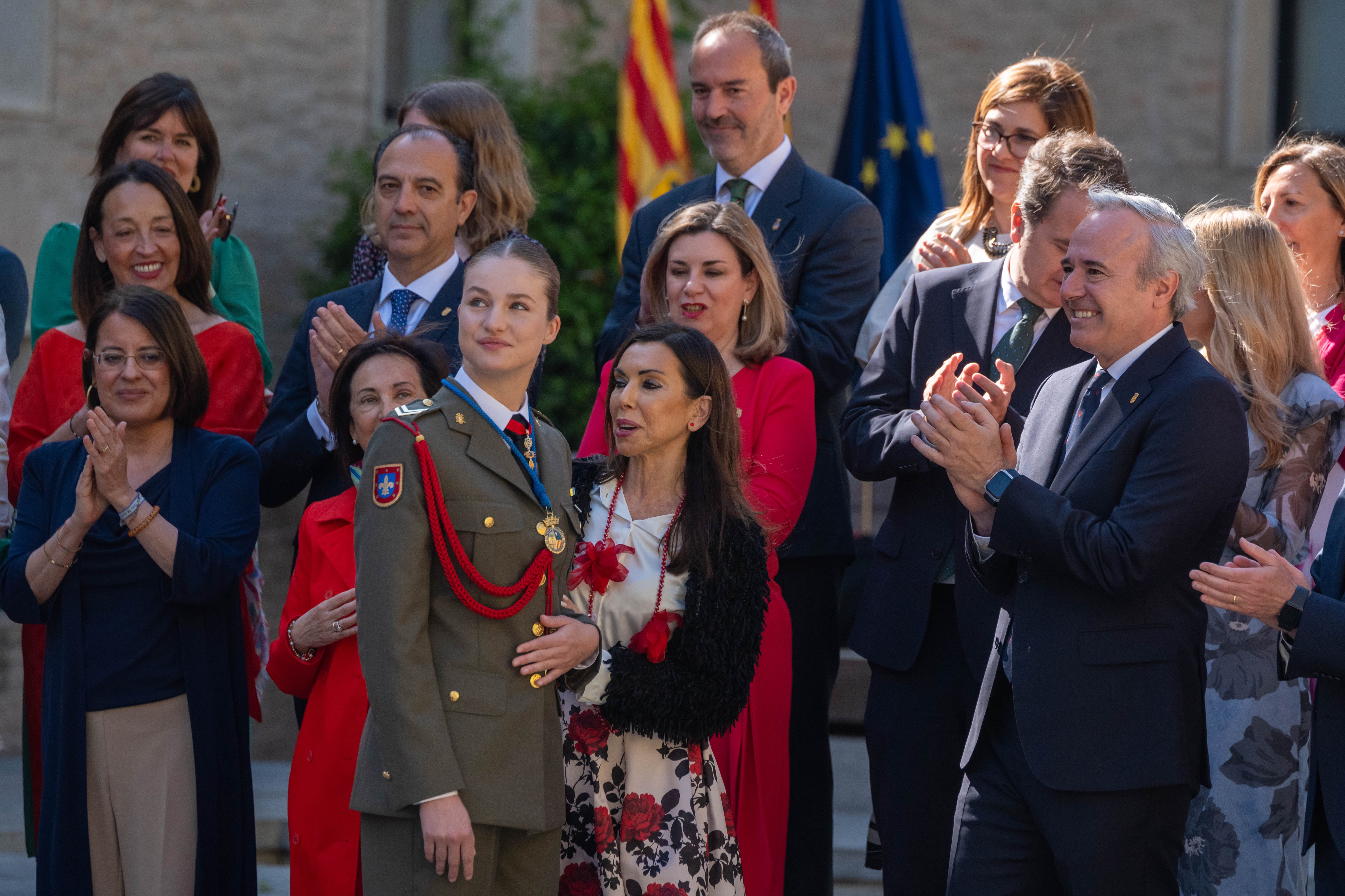 La princesa Leonor: "Aragón siempre formará parte de mi vida. Gracias por hacerme sentir una maña más" La princesa Leonor: "Aragón siempre formará parte de mi vida. Gracias por hacerme sentir una maña más"