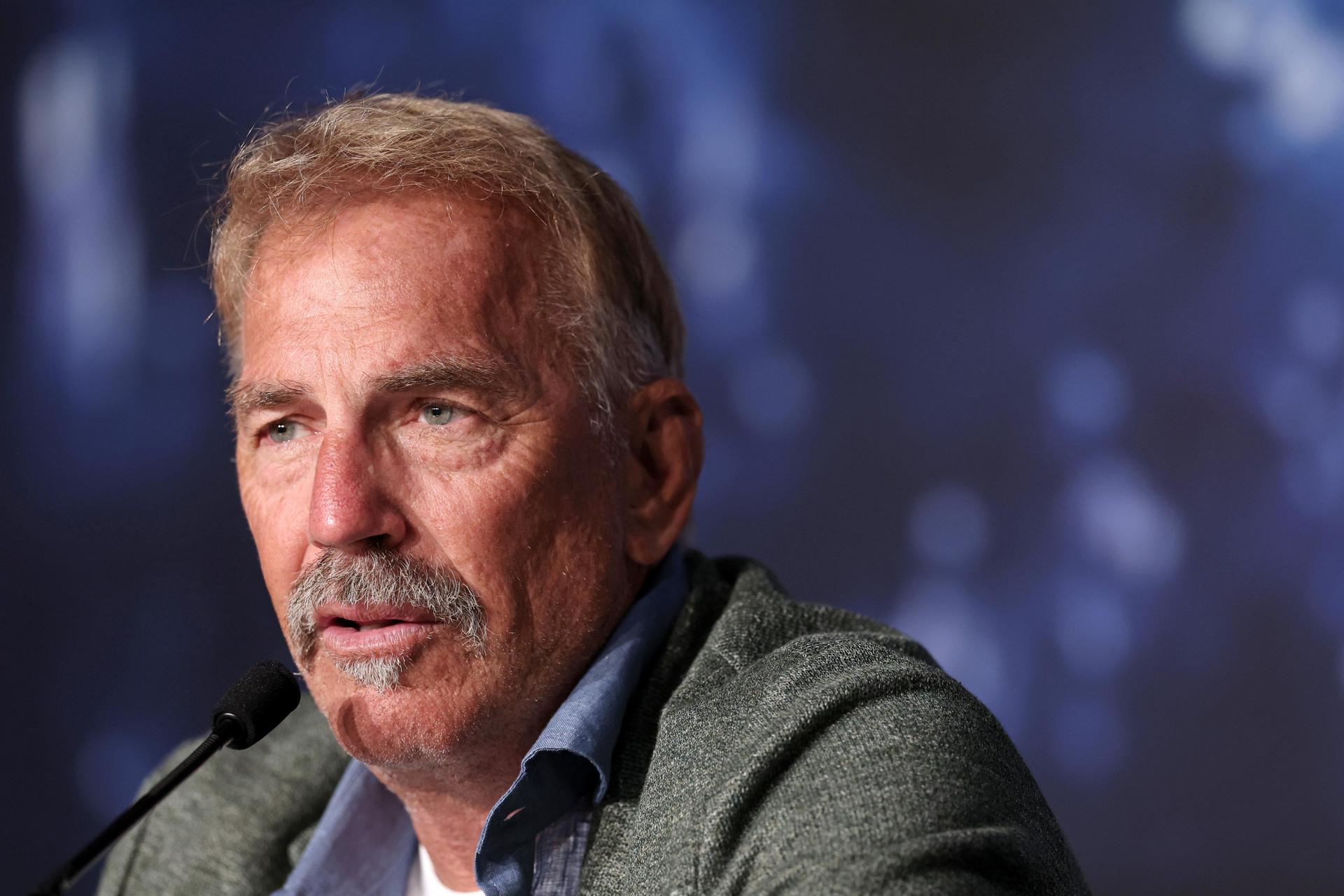 Kevin Costner: "Me han pagado mucho por hacer cine y ahora tengo que poner dinero para hacerlo" Kevin Costner: "Me han pagado mucho por hacer cine y ahora tengo que poner dinero para hacerlo"