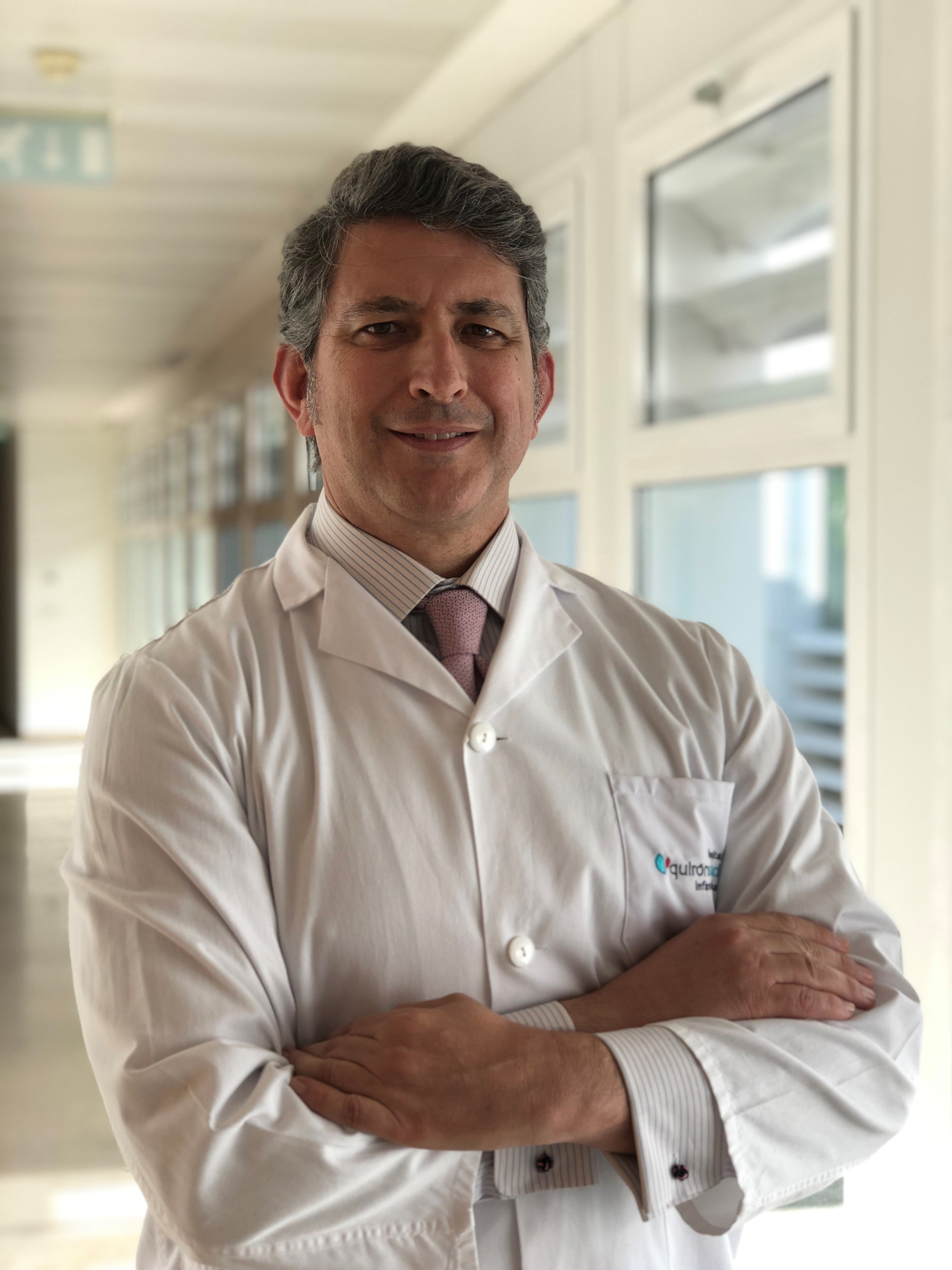 Alrededor del 50% de casos de carcinomatosis operados y tratados con quimioterapia intraoperatoria sobreviven a cinco años Alrededor del 50% de casos de carcinomatosis operados y tratados con quimioterapia intraoperatoria sobreviven a cinco años