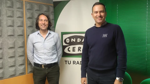 Hablamos con Alfonso Vázquez y Rafael Cotelo sobre la oferta de cursos para este verano 2024 en el centro de Pontevedra y en las aulas de la Uned en toda la provincia.