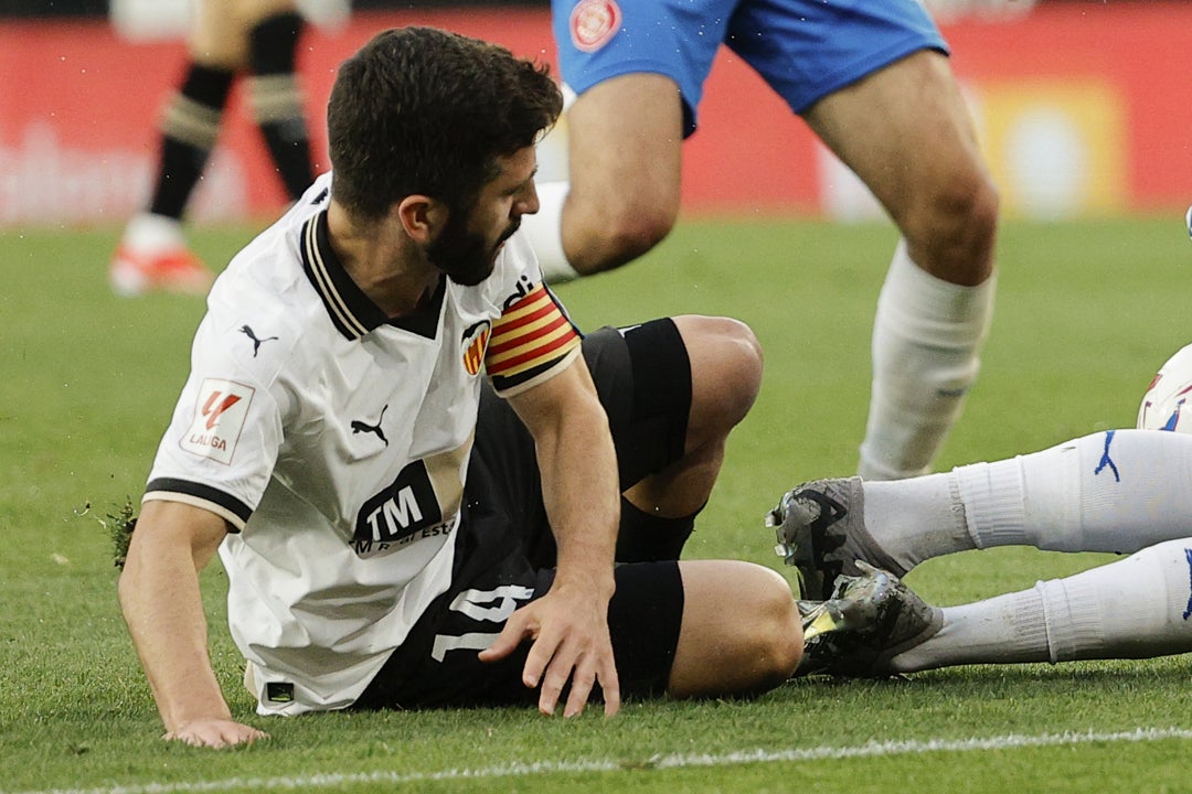 Gayá vuelve a caer lesionado: peligra la Eurocopa Gayá vuelve a caer lesionado: peligra la Eurocopa