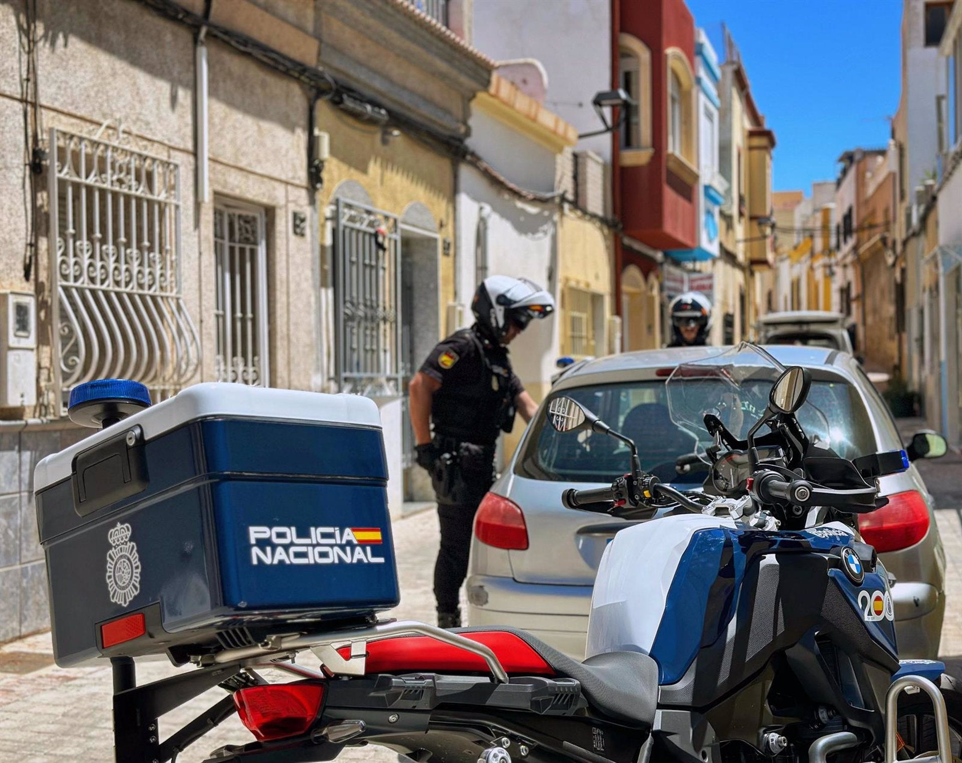 Detenida una limpiadora en Almería que alquilaba fraudulentamente las viviendas en las que trabajaba Detenida una limpiadora en Almería que alquilaba fraudulentamente las viviendas en las que trabajaba