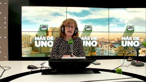 Elena Gijón: "Pedro Sánchez ha encontrado el refugio perfecto en la política internacional"