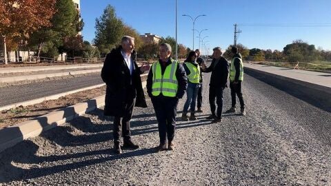 Cañizares visitando hace tiempo las obras cuando aún se estaban ejecutando