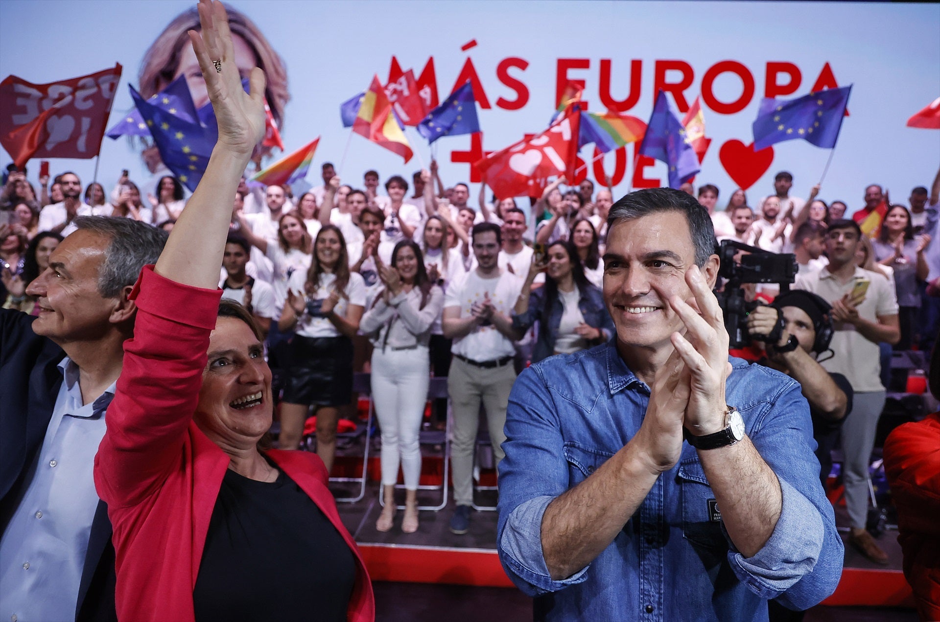 Sánchez pide el voto para hacer retroceder la "coalición reaccionaria" en Europa Sánchez pide el voto para hacer retroceder la "coalición reaccionaria" en Europa