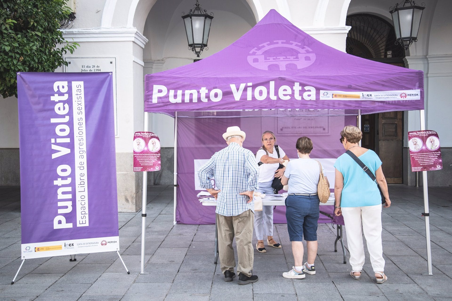 El Ayuntamiento de Mérida instalará un punto violeta en Emerita Lvdica El Ayuntamiento de Mérida instalará un punto violeta en Emerita Lvdica