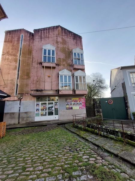 La alcaldesa de Santiago niega avances en la situación de la Casa da Xuventude y no prevé "novedades" próximamente La alcaldesa de Santiago niega avances en la situación de la Casa da Xuventude y no prevé "novedades" próximamente