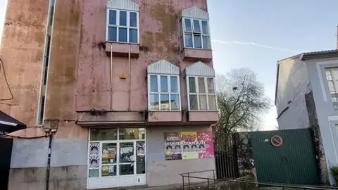 La alcaldesa de Santiago niega avances en la situación de la Casa da Xuventude y no prevé "novedades" próximamente La alcaldesa de Santiago niega avances en la situación de la Casa da Xuventude y no prevé "novedades" próximamente