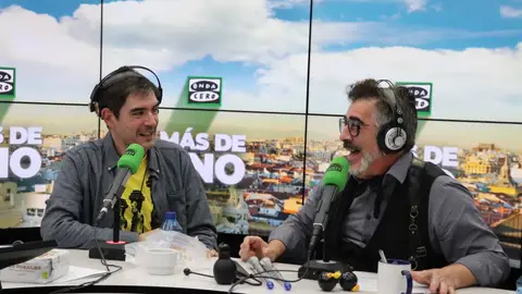 Juanra Bonet con Agustín Jiménez en 'Más de uno' Juanra Bonet con Agustín Jiménez en 'Más de uno'