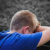 Sufrir un trauma severo en la infancia multiplica hasta por cinco el riesgo de suicidio Sufrir un trauma severo en la infancia multiplica hasta por cinco el riesgo de suicidio