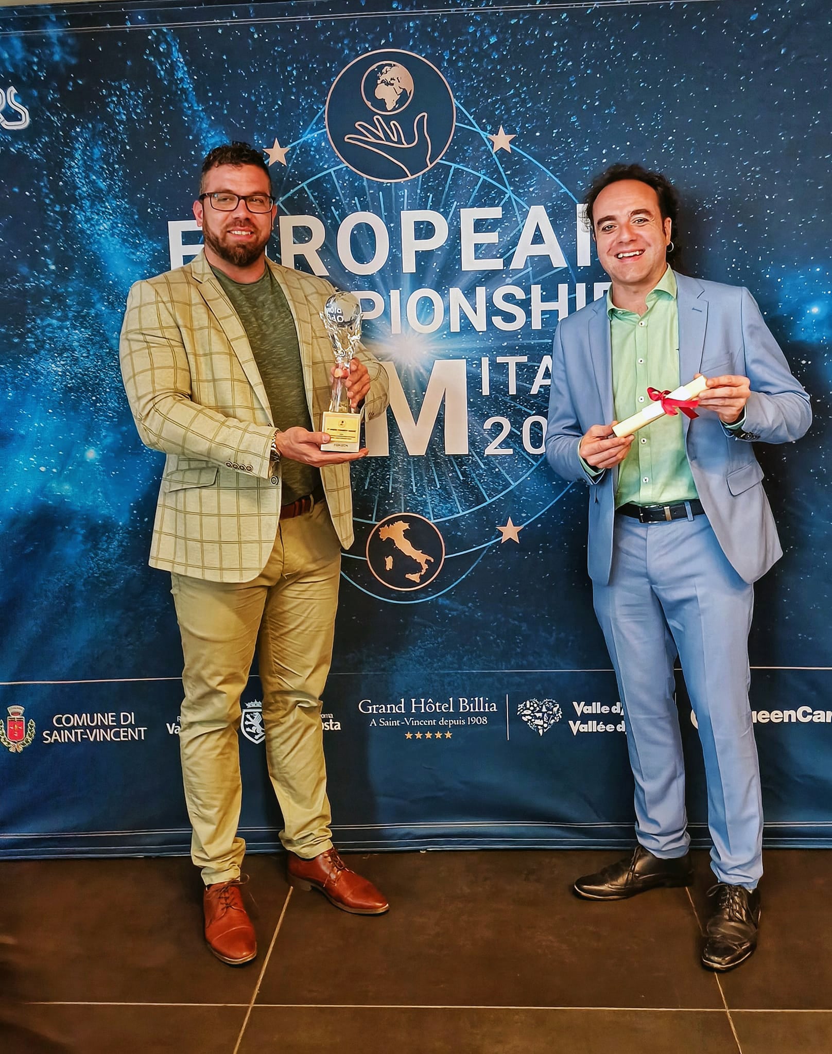 Los ilicitanos Manolo Costa y Mindanguillo se proclaman campeones de Europa de magia cómica Los ilicitanos Manolo Costa y Mindanguillo se proclaman campeones de Europa de magia cómica
