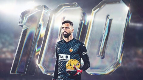 Mamardashvili cumple 100 partidos con el Valencia CF