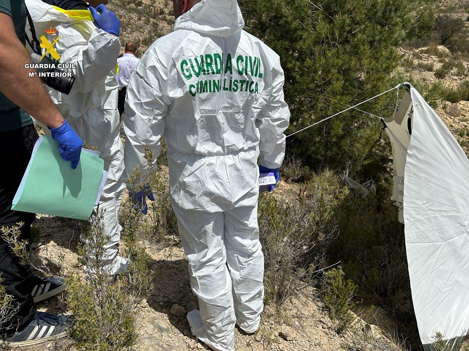 La Guardia Civil de Alicante mantiene todas las líneas de investigación, incluida la violencia machista La Guardia Civil de Alicante mantiene todas las líneas de investigación, incluida la violencia machista