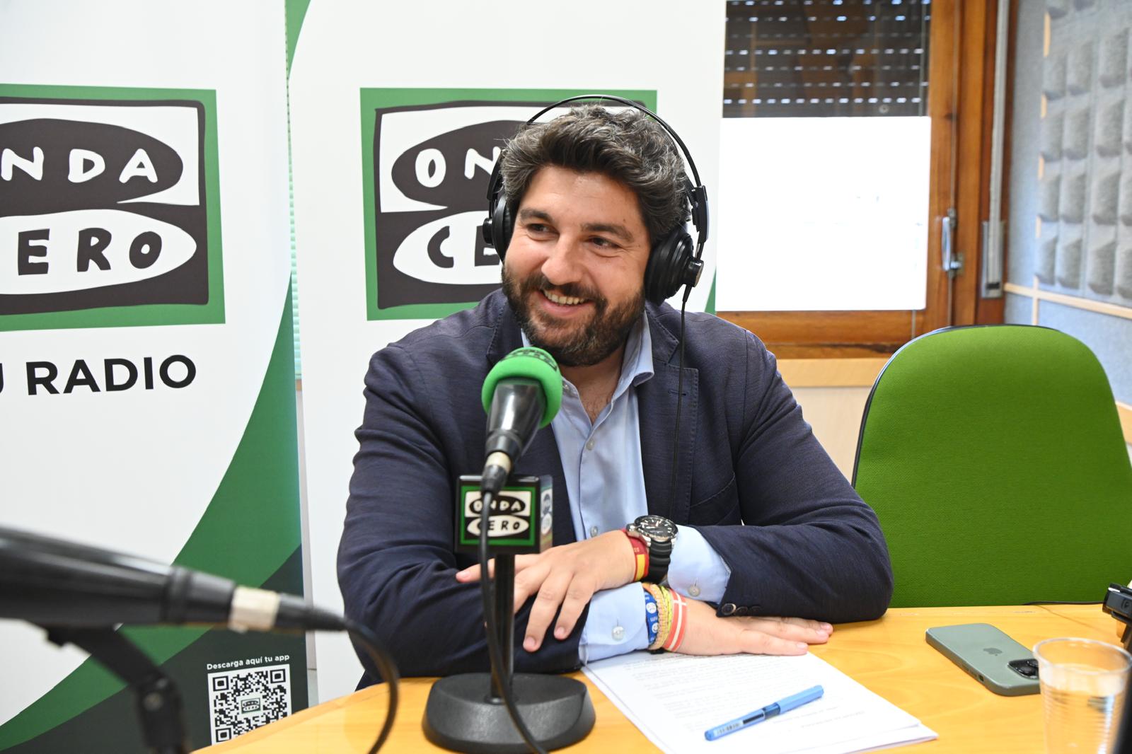 López Miras anuncia un nuevo tramo del IRPF para compensar la tributación del SMI López Miras anuncia un nuevo tramo del IRPF para compensar la tributación del SMI