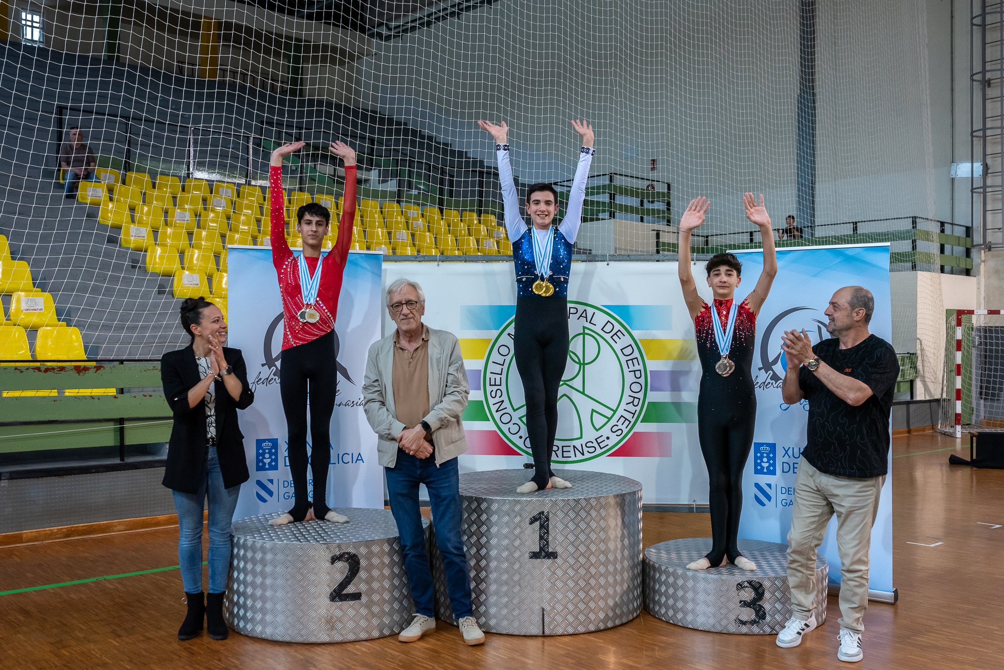 Gran fin de semana dos clubs Pavillón en ximnasia ritmicia Gran fin de semana dos clubs Pavillón en ximnasia ritmicia