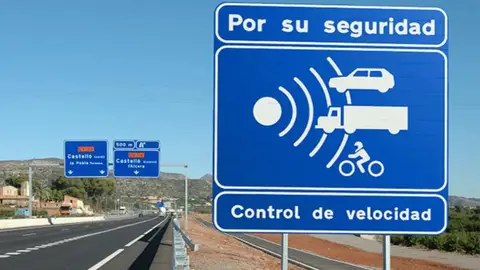 Ourense contará con 8 radares antes de que remate o ano Ourense contará con 8 radares antes de que remate o ano