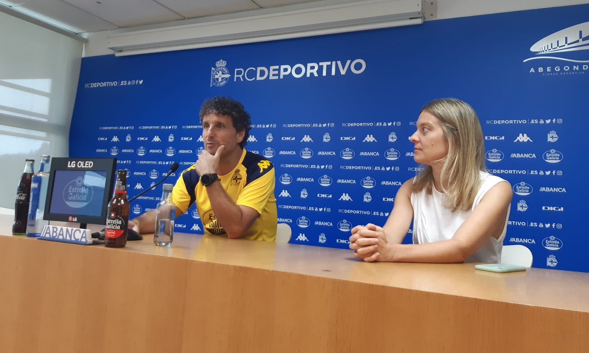 Lucas dice que se queda, Iker Losada también y Merce Cernadas deja de ser directora de Comunicación del Deportivo Lucas dice que se queda, Iker Losada también y Merce Cernadas deja de ser directora de Comunicación del Deportivo