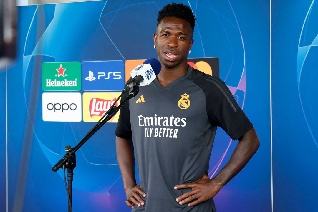 Vinícius: "Firmo ganar la Champions y el Balón de Oro para Kroos" Vinícius: "Firmo ganar la Champions y el Balón de Oro para Kroos"