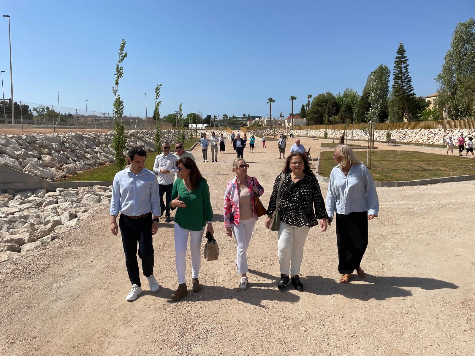 Abre al público la balsa de laminación de aguas pluviales y parque inundable junto a la N-332 en la urbanización Doña Inés Abre al público la balsa de laminación de aguas pluviales y parque inundable junto a la N-332 en la urbanización Doña Inés